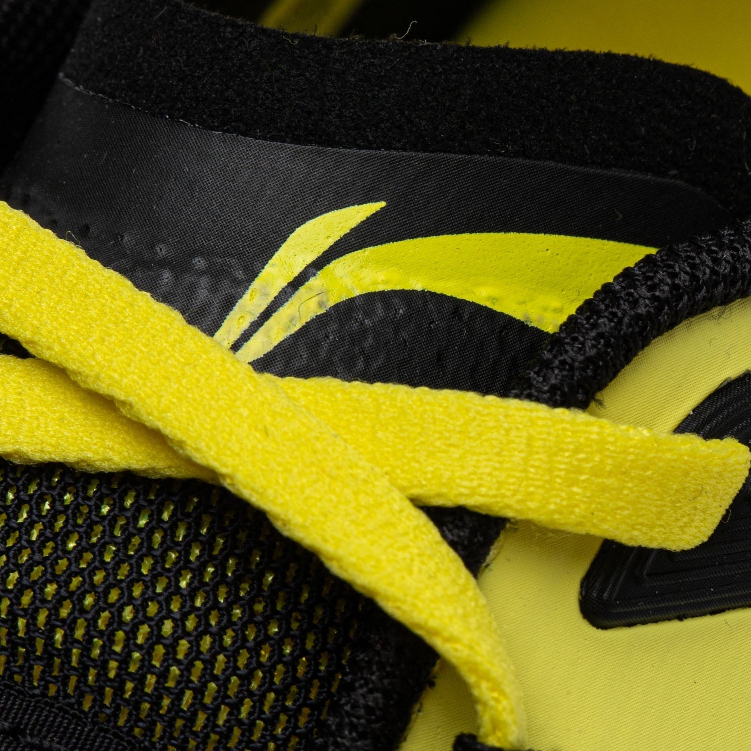 Li-Ning Trail Dilu V2 schitterend geel