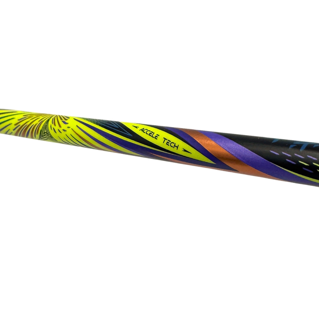 Li-Ning BladeX 700 4U badmintonketcher